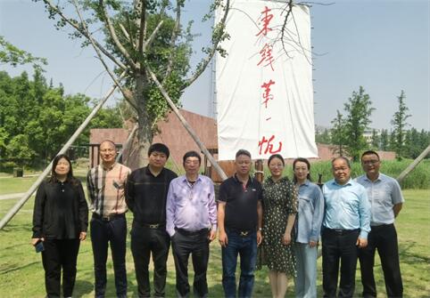 ab95cf0fc658a0a9a82db6f3e866f9cd.jpg