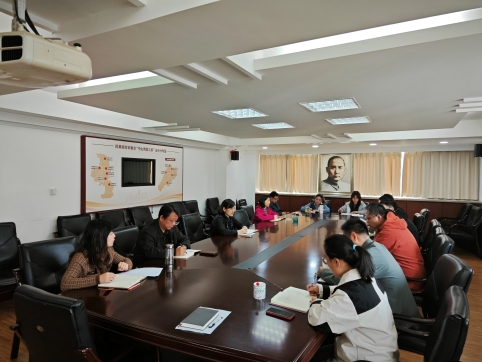 424b4a1a2a0fdcc8c31220f106f7cae4.jpg 424b4a1a2a0fdcc8c31220f106f7cae4.jpg