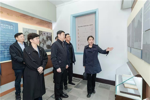 0b13455c9380b6f0b808587e652c8bae.jpg 0b13455c9380b6f0b808587e652c8bae.jpg