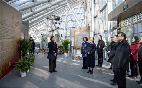 8afa9f4cbdaed19345737e061912ca69.jpg 8afa9f4cbdaed19345737e061912ca69.jpg