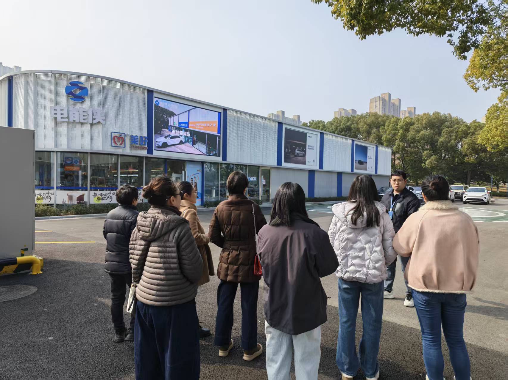 c9454d1f35df11d03836672ccade3749.jpg c9454d1f35df11d03836672ccade3749.jpg