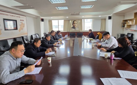 cdd26cbb9b6ebd914ba420d25d0e0a27.jpg cdd26cbb9b6ebd914ba420d25d0e0a27.jpg