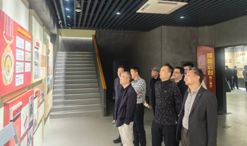 afb7ee918363c567a2cdcbcad9729058.jpg afb7ee918363c567a2cdcbcad9729058.jpg