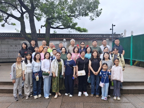 b5fc6a78fb879c7c1bcdf0359cc2bb16.jpg b5fc6a78fb879c7c1bcdf0359cc2bb16.jpg